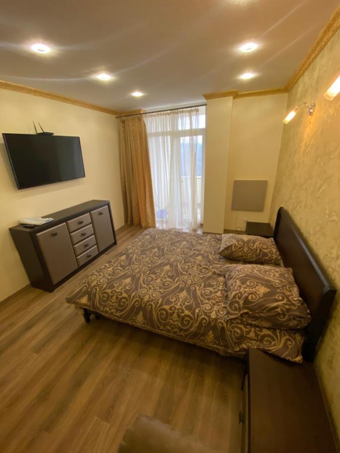 Вул Роксолани , 16 Центр 300 М До Бювету Truskavets Dış mekan fotoğraf